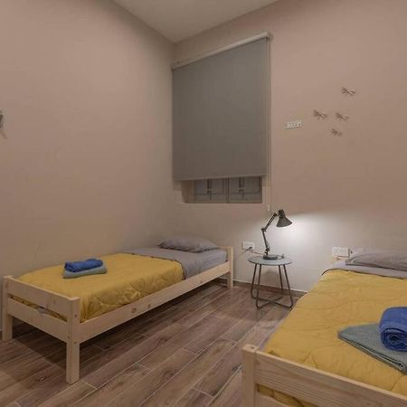 Sliema - 2 Mins From The Beach Apartment Exterior photo