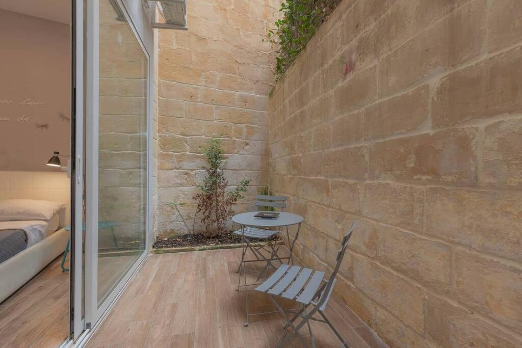 Sliema - 2 Mins From The Beach Apartment Exterior photo
